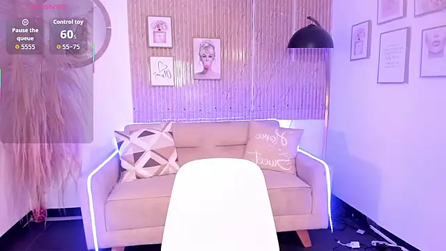 Snapshot of Natti_london chatting on February 4, 2026, 6:08 am Natti london online show from February 4, 2026, 6:08 am