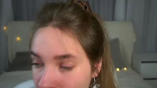 KarriBrownd online show from January 17, 2026, 1:31 am