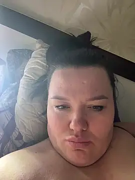 SunnyLeila2101 online show from March 1, 2026, 8:09 pm