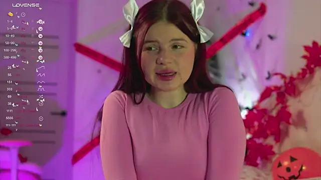 ambershoney online show from October 23, 2025, 7:23 pm