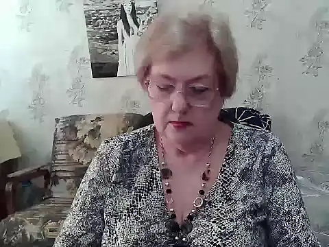 Renata62011 online show from April 16, 2026, 11:44 am