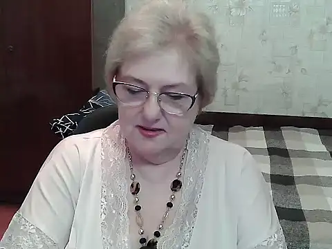 Renata62011 online show from June 30, 2026, 5:46 pm