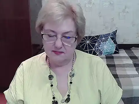 Renata62011 online show from June 27, 2026, 1:50 pm