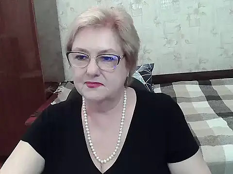 Renata62011 online show from August 3, 2026, 12:55 pm