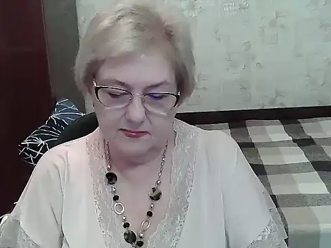 Renata62011 online show from June 30, 2026, 4:56 am