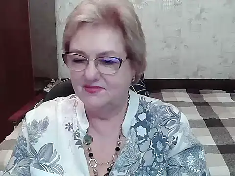 Renata62011 online show from July 28, 2026, 6:20 pm