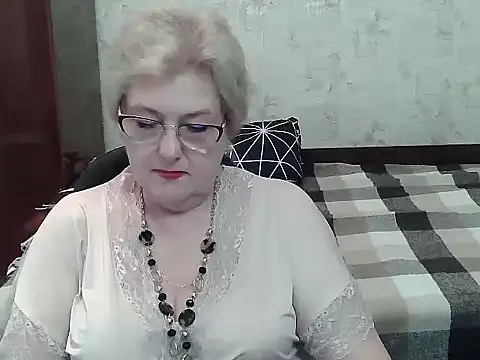 Renata62011 online show from July 9, 2026, 12:26 pm
