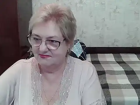 Renata62011 online show from August 5, 2026, 11:59 am