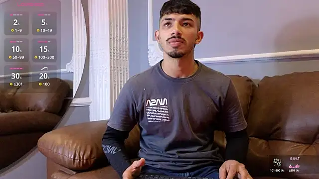 ArturoCardona  online show from September 22, 2025, 1:50 pm