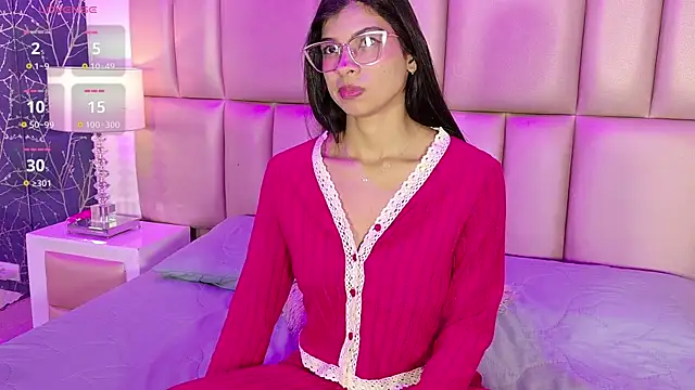 Lola Pierce online show from January 9, 2026, 4:19 am