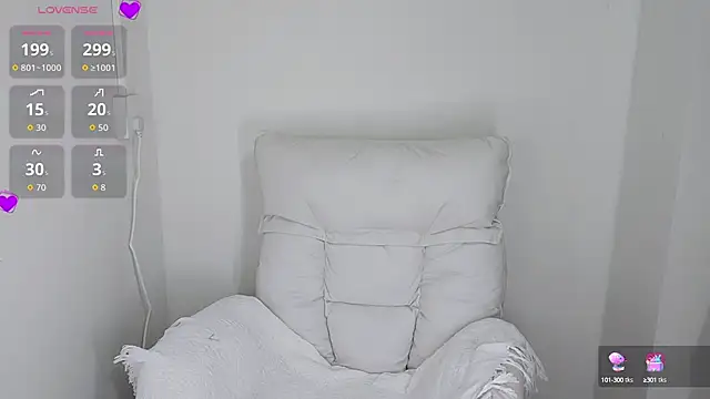 9aunatiis online show from September 12, 2025, 5:24 pm