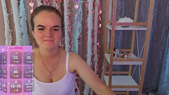 Luisa Rosee online show from September 23, 2025, 12:01 pm