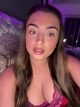 ellariverss online show from August 1, 2026, 11:58 pm