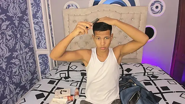 KingStark  online show from October 6, 2025, 11:22 am