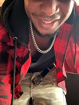 KeYBuMp323 online show from November 9, 2025, 3:38 pm