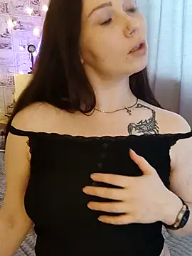 Snapshot of _San_Sara_ chatting on March 6, 2026, 12:00 pm San Sara online show from March 6, 2026, 12:00 pm