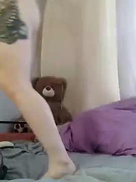 Snapshot of _San_Sara_ chatting on February 6, 2025, 10:36 am San Sara online show from February 6, 2025, 10:36 am