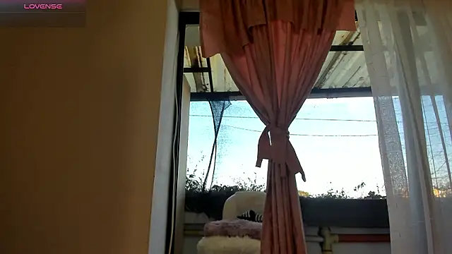 Snapshot of MichellePreston chatting on March 19, 2026, 11:54 am MichellePreston online show from March 19, 2026, 11:54 am