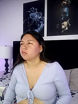 BellaRoux1 online show from September 13, 2025, 12:38 pm