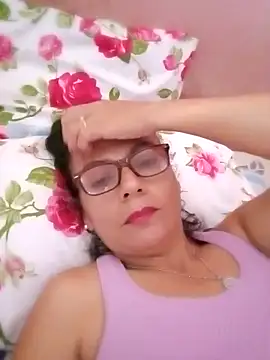chocoluze online show from July 17, 2026, 3:20 pm