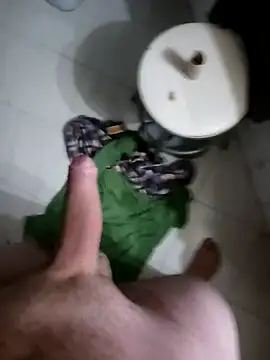 pollita dura  online show from March 22, 2026, 9:27 pm