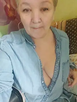 Snapshot of ForgeMeNot51 chatting on December 21, 2025, 5:53 am ForgeMeNot51 online show from December 21, 2025, 5:53 am