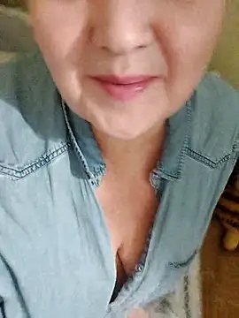 Snapshot of ForgeMeNot51 chatting on February 9, 2026, 6:22 am ForgeMeNot51 online show from February 9, 2026, 6:22 am