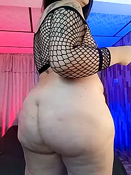 Freya Astrid online show from October 5, 2025, 6:59 am