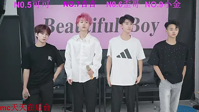 Beautifulboys-777 online show from September 22, 2025, 11:16 am
