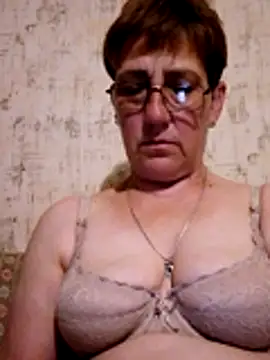 Snapshot of MeryLive59011 chatting on June 10, 2026, 6:42 pm MeryLive59011 online show from June 10, 2026, 6:42 pm
