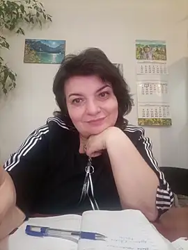 LedyNika online show from December 3, 2025, 9:42 am