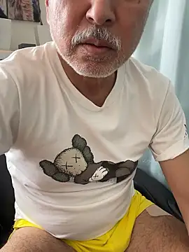 gholly2007 online show from October 5, 2025, 2:13 am