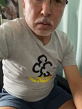 gholly2007 online show from October 1, 2025, 5:23 am