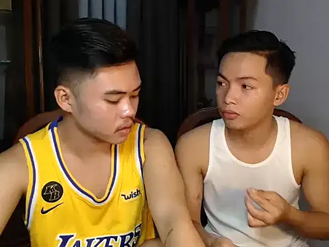 hot emman online show from September 14, 2025, 6:36 am