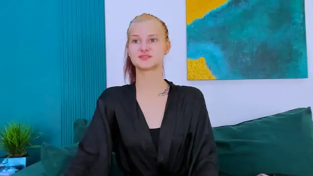 NightOpal online show from October 15, 2025, 4:26 pm