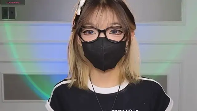      Panda      online show from April 26, 2026, 4:59 pm