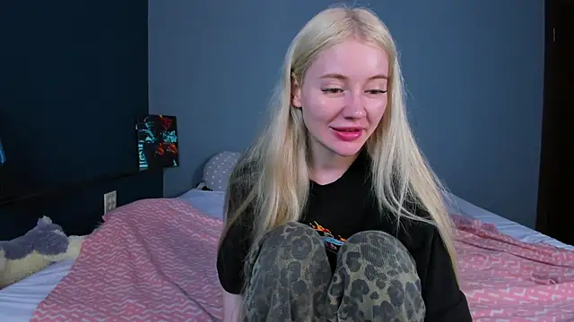 Lillie Berry online show from July 2, 2026, 5:24 am