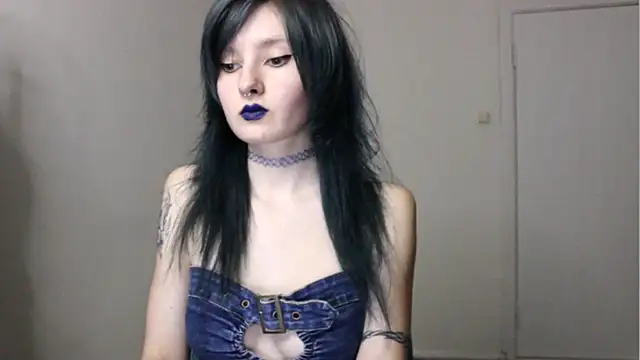 Snapshot of midnightsiren777 chatting on November 4, 2025, 9:18 pm midnightsiren777 online show from November 4, 2025, 9:18 pm