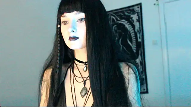 Snapshot of midnightsiren777 chatting on February 12, 2026, 10:31 pm midnightsiren777 online show from February 12, 2026, 10:31 pm