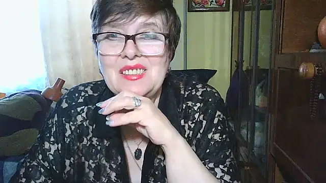 VeronicaGold511 online show from November 17, 2025, 10:30 am