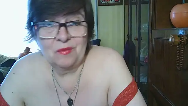 VeronicaGold511 online show from June 14, 2026, 6:25 am