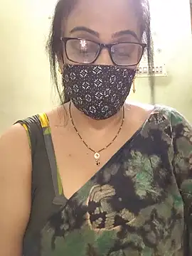 sweet-lotus online show from May 12, 2026, 5:26 am