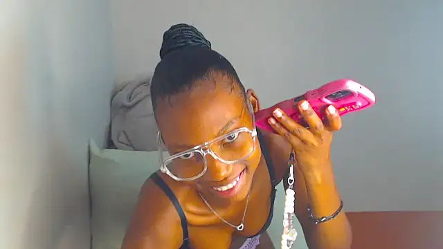 JuicyAdiction online show from October 8, 2025, 8:09 pm