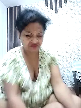 Cute-Janvi20 online show from May 12, 2026, 5:48 am