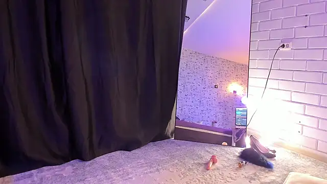 Anjela Botton online show from September 15, 2025, 5:41 am