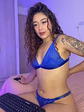 LilithAmber11 online show from June 18, 2026, 9:14 am
