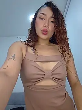 Snapshot of LilithAmber11 chatting on March 23, 2026, 2:44 am LilithAmber11 online show from March 23, 2026, 2:44 am