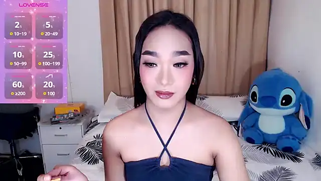 AsianHugeWildSaussage online show from June 6, 2026, 1:49 pm