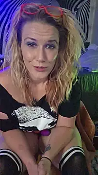 RhondaRump online show from June 17, 2026, 9:08 am