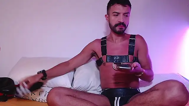 juandusoleil online show from March 21, 2026, 7:09 am